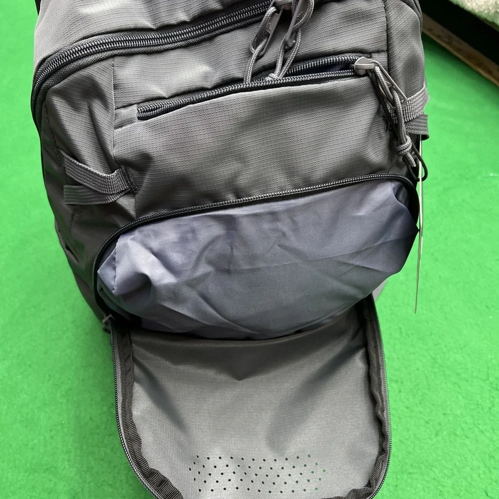Adidas Defender 5 Team Sports Backpack Gym School Travel 33L Gray OSFA